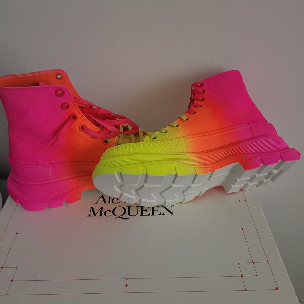 Alexander mcqueen